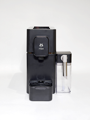 Капсульная кофемашина с молочным модулем RISE, черная